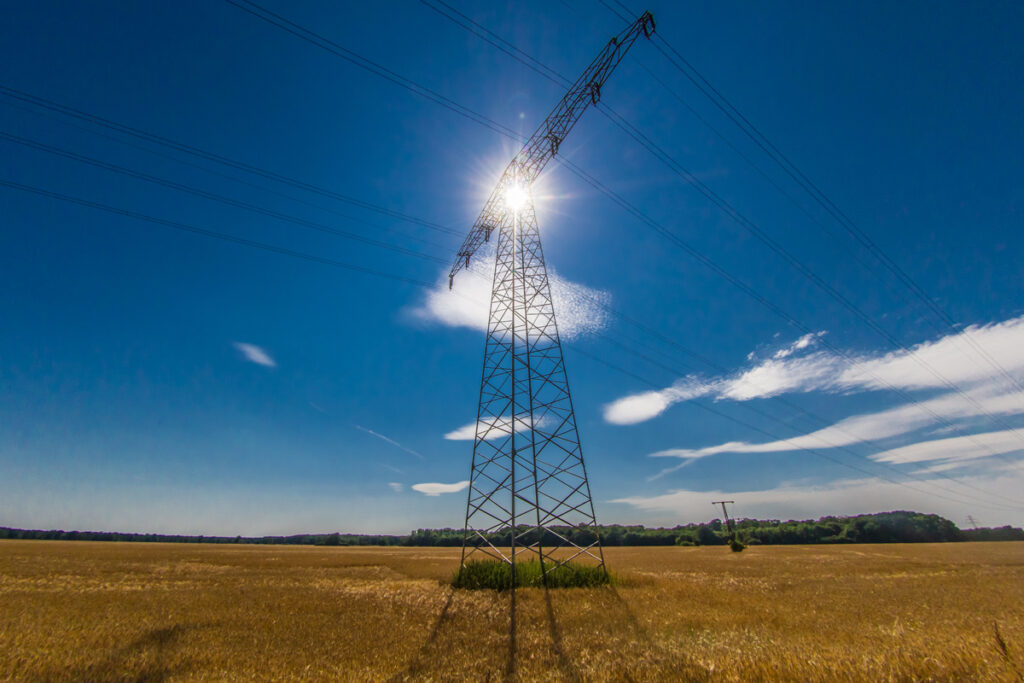 Stromnetz auf dem Feld