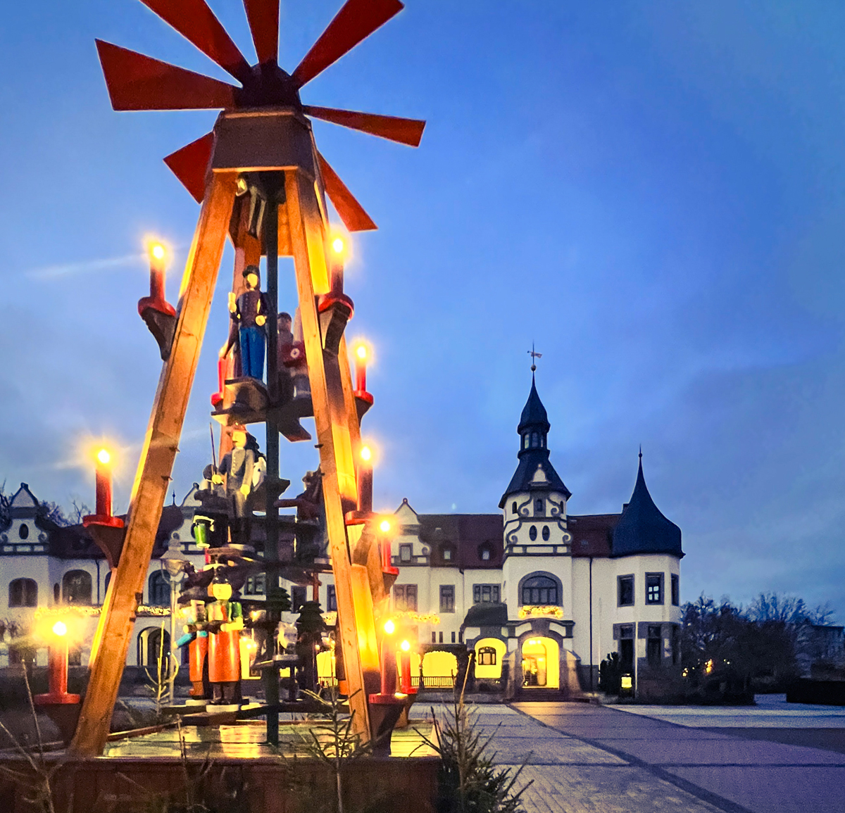 Bad Schmiederberg Weihnachtspyramide