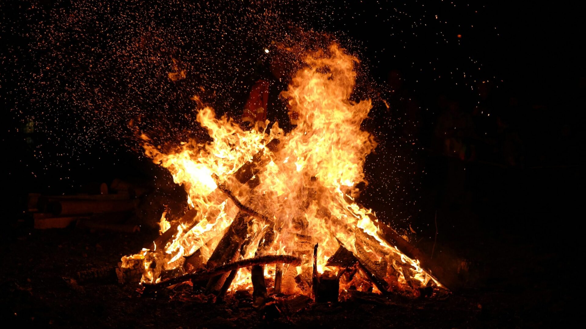 Osterfeuer sind eine schöne Tradition im Landkreis Wittenberg.