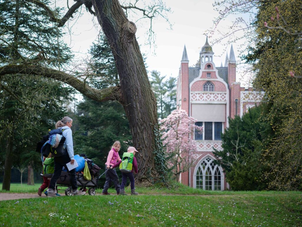 Rucksacktour „Gartendetektive“ durch die Wörlitzer Anlagen