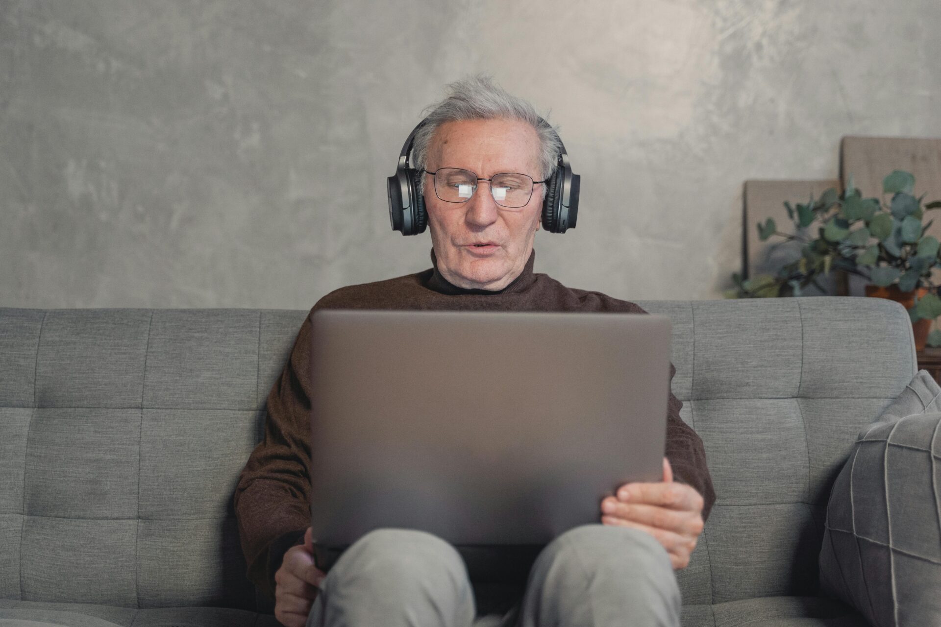 Im Serviceportal der Kreisverwaltung kann man Dienstleistungen bequem von der Couch aus in Anspruch nehmen.