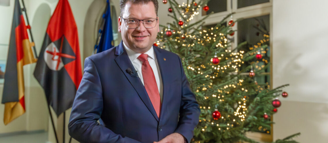 Landrat Christian Tylsch wünscht allen Mitbürgerinnen und Mitbürgern im Landkreis Wittenberg ein frohes Weihnachtsfest 2024!