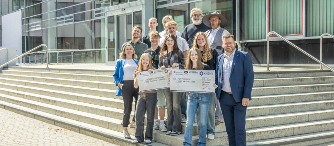 Beim Filmprojekt #HandwerkInAction zeigten Schülerinnen und Schüler aus Kemberg, wie vielseitig Handwerk ist – mit kreativen Reels über Optik und Friseurhandwerk.