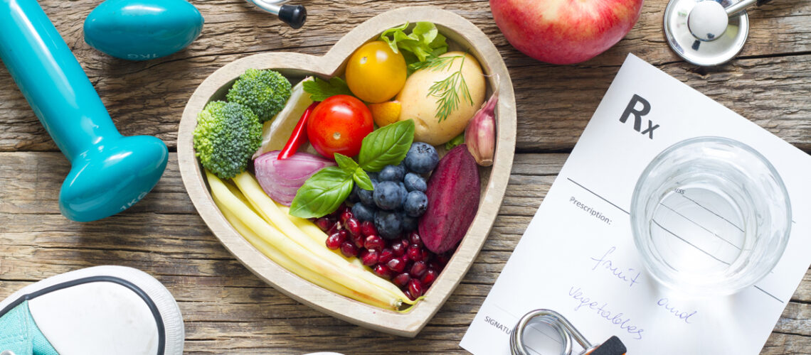 Gesundes Lebensstilkonzept mit Diät-Fitness und Medizin