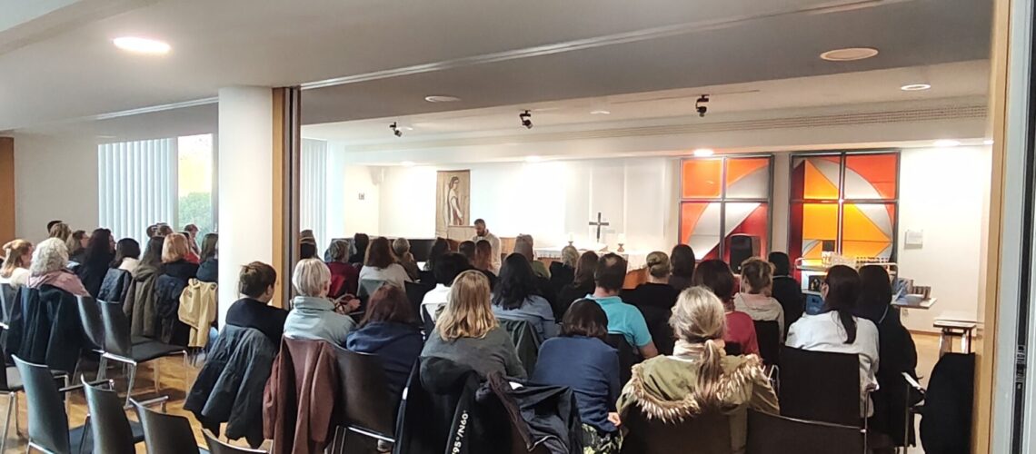 Gäste der Lesung zur Schulangst am 26.03.2026